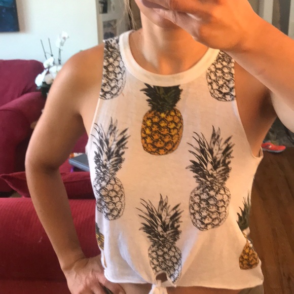 Chaser cropped pineapple tank - Picture 3 of 3